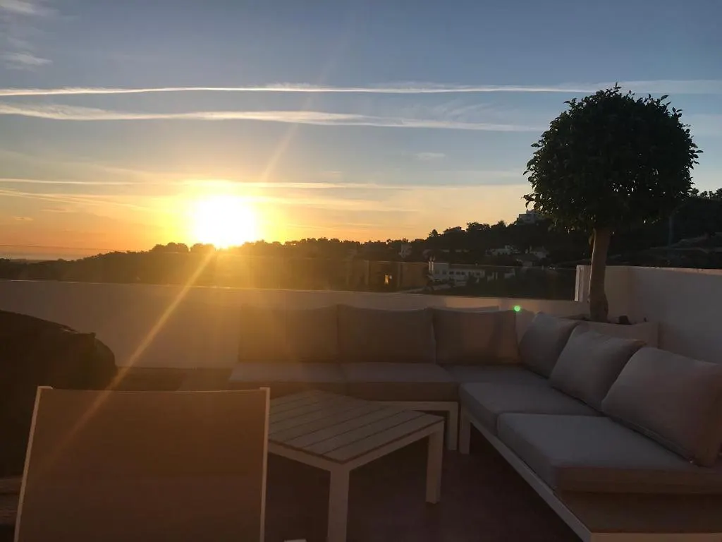 Penthouse Mit Privatem Jacuzzi In Marbella - La Mairena Apartment Ojen Spain