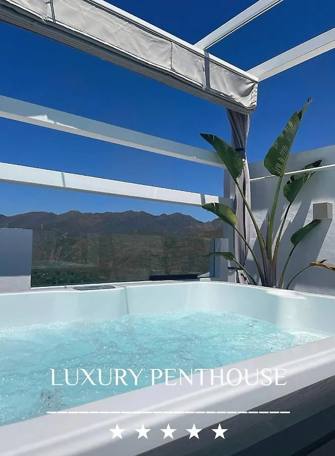 Penthouse Mit Privatem Jacuzzi In Marbella - La Mairena Apartment Ojen